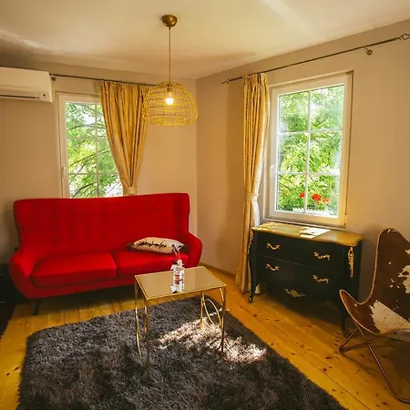 Boutique 3 Levels Town House Prázdninový dům *