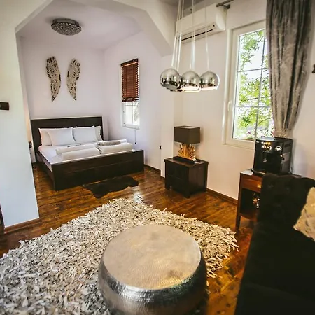 Boutique 3 Levels Town House Plovdiv